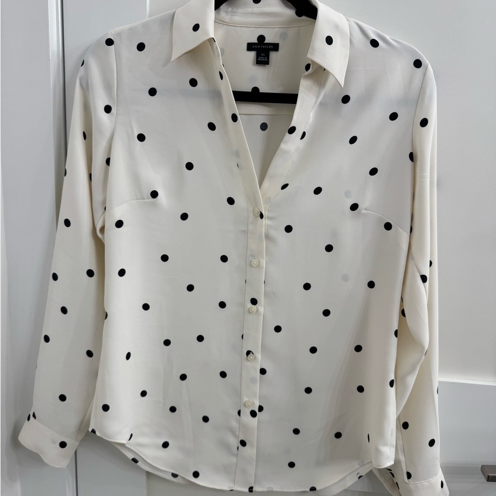 Ann Taylor Long Sleeve Polka Dot Blouse - White and Black - XS